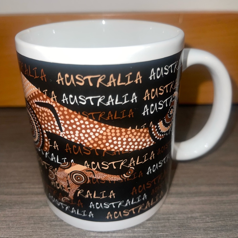 Ascool Australia Outback Coffee Mug Kangaroo Boomerang Aboriginal Art Design